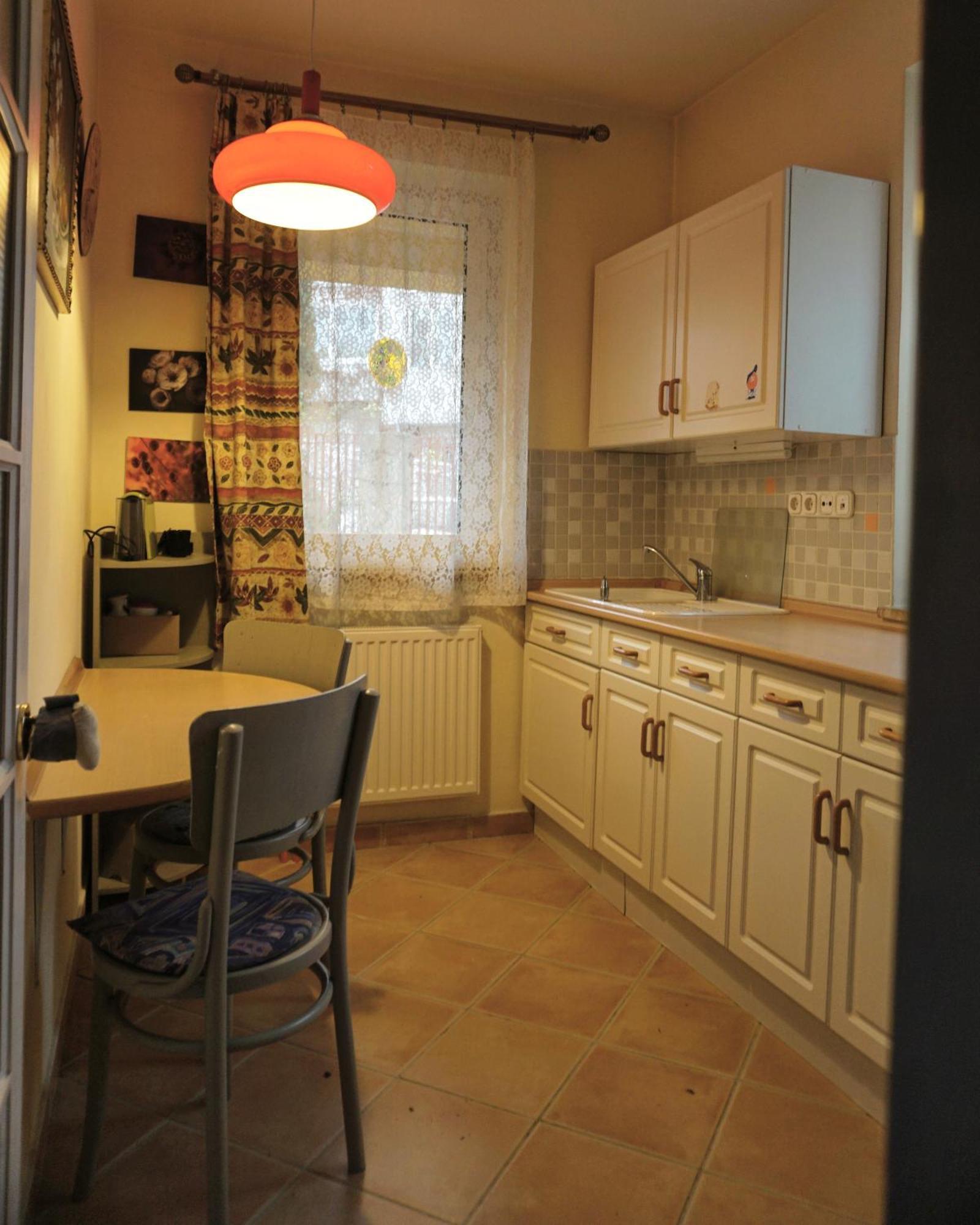 Bellevue Apartment With Ac & Heating & Terrace Budapest Exteriör bild